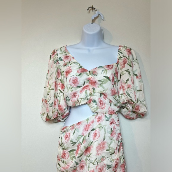 Hello Molly Floral Lovers Dress Cut Out Line Mini Dress M US 6 AU 10 - Picture 5 of 8
